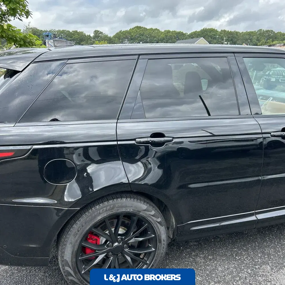 2020 Land Rover Range Rover Sport SVR