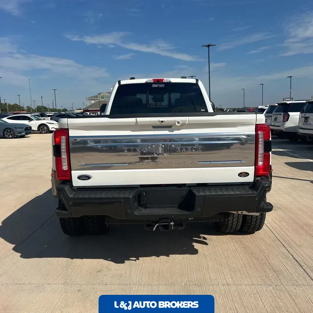 2025 Ford F-450 Super Duty King Ranch