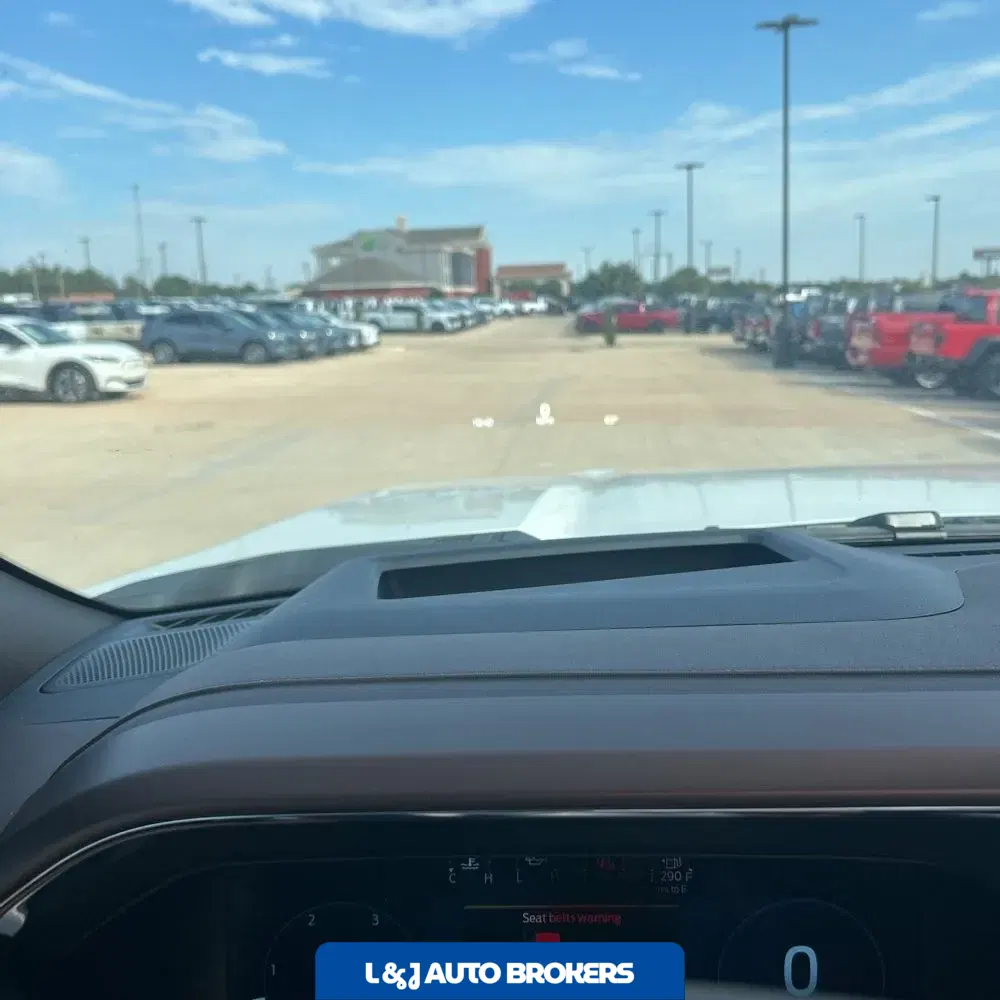 2025 Ford F-450 Super Duty King Ranch
