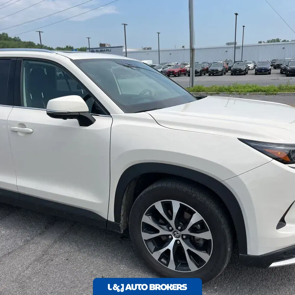 2024 Toyota Grand Highlander Hybrid MAX Limited