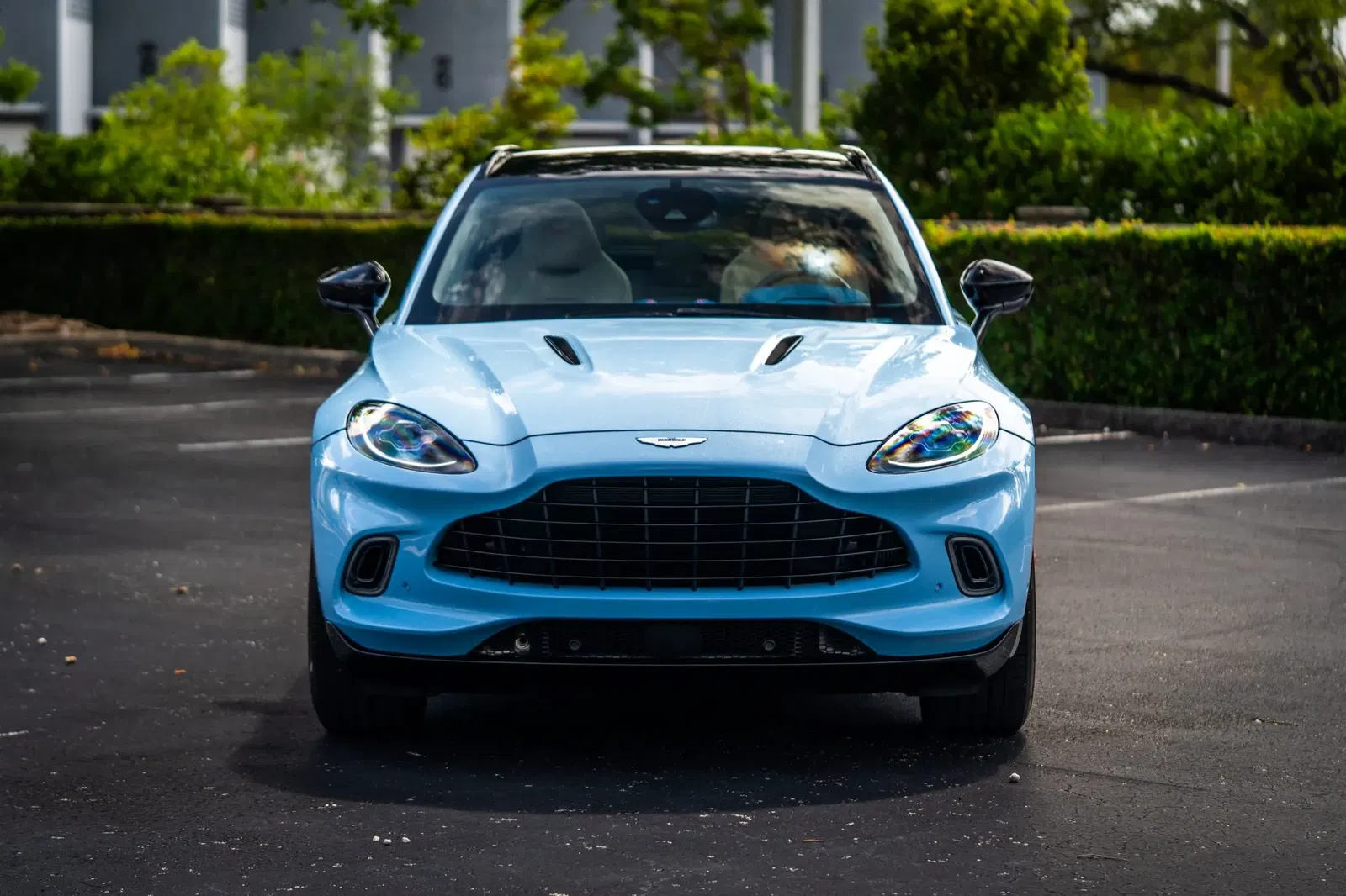 2022 Aston Martin DBX