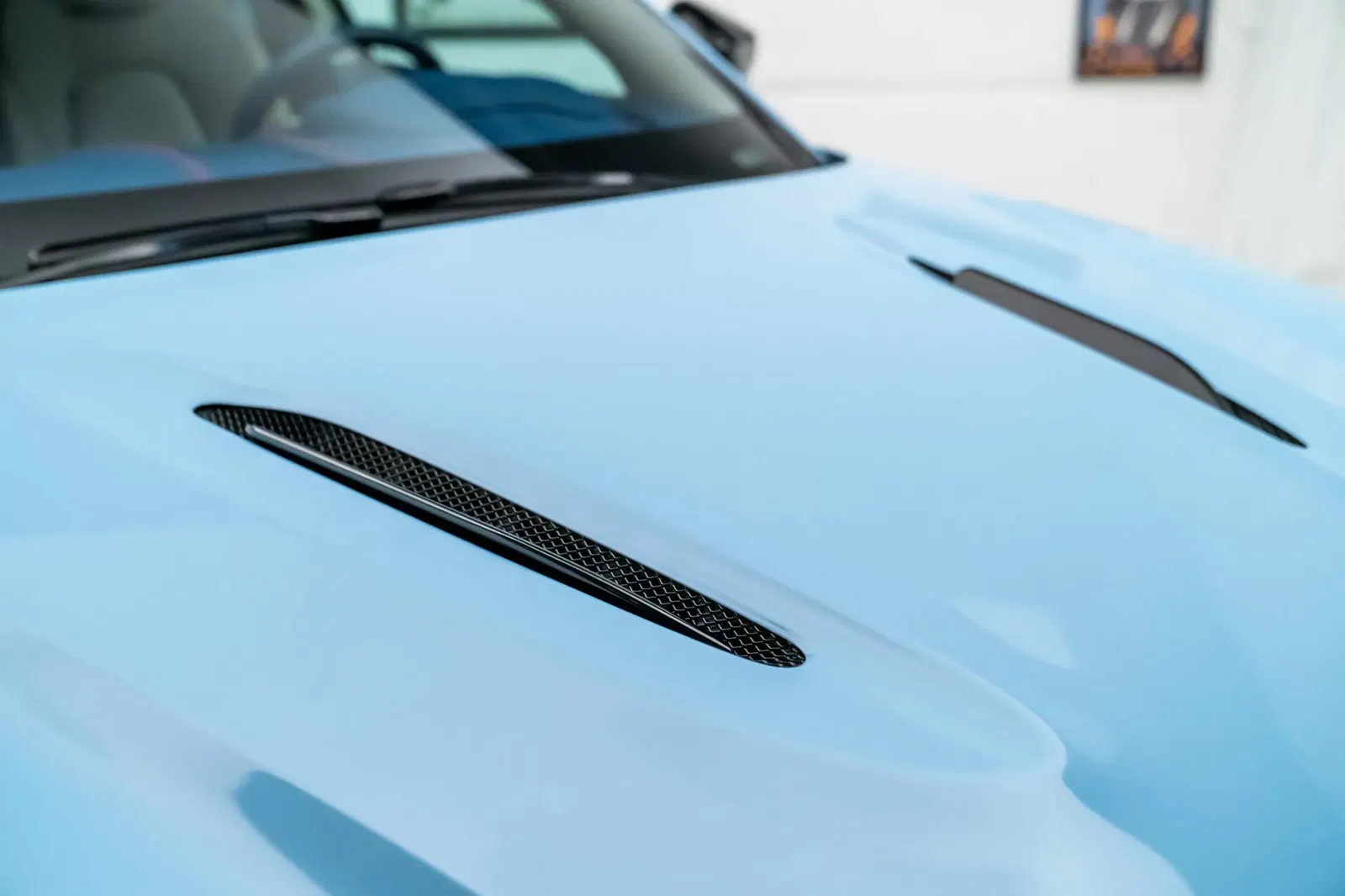 2022 Aston Martin DBX