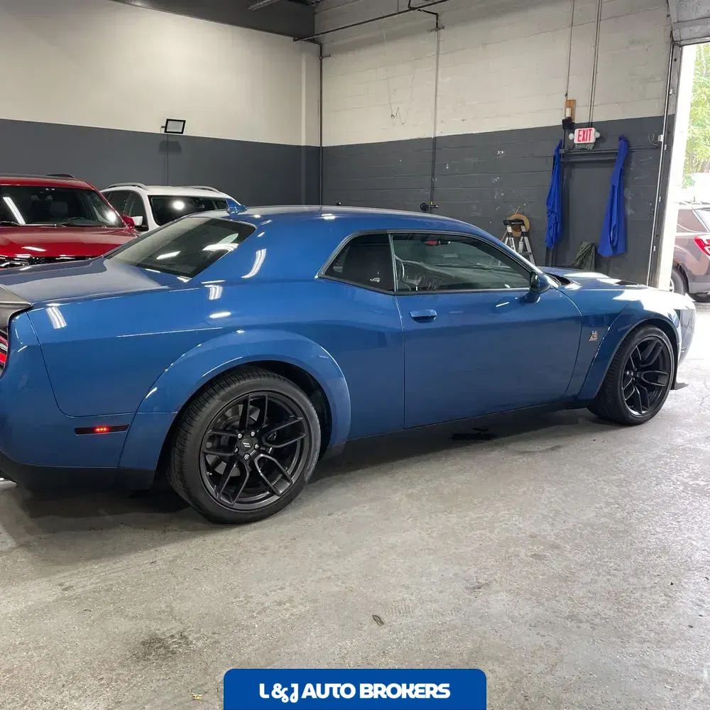 2021 Dodge Challenger R/T SCAT PACK