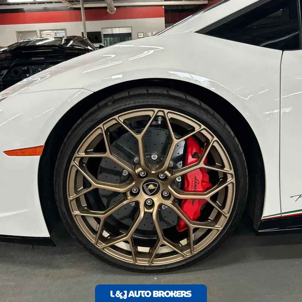2019 Lamborghini Huracan Performante