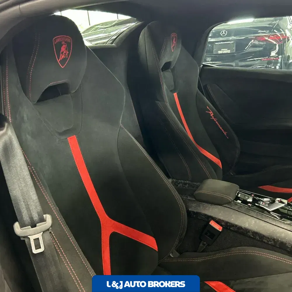 2019 Lamborghini Huracan Performante