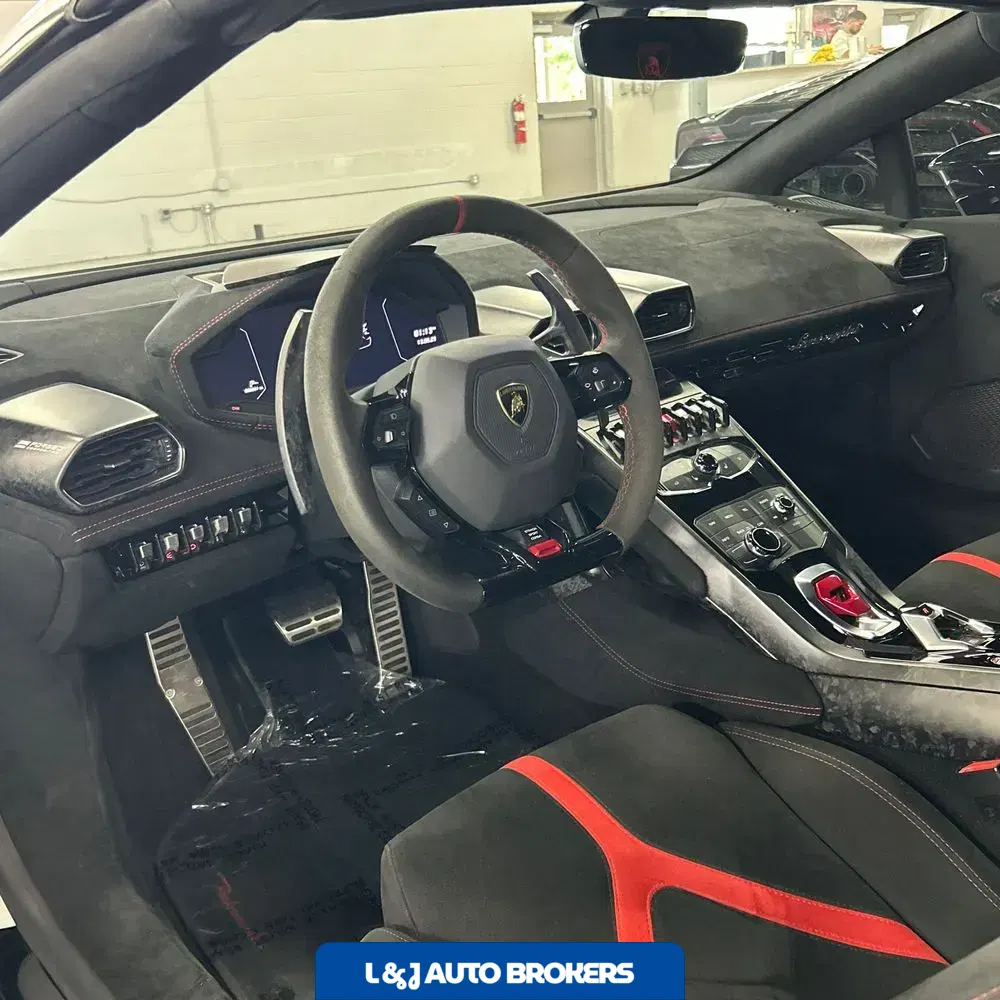 2019 Lamborghini Huracan Performante