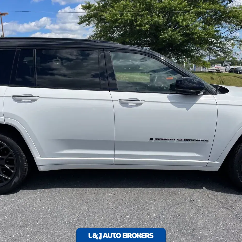2024 Jeep Grand Cherokee L Summit
