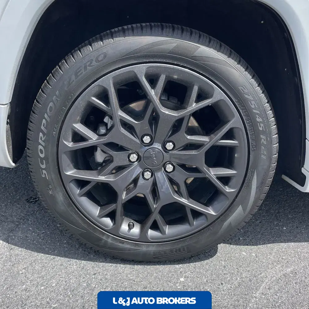 2024 Jeep Grand Cherokee L Summit