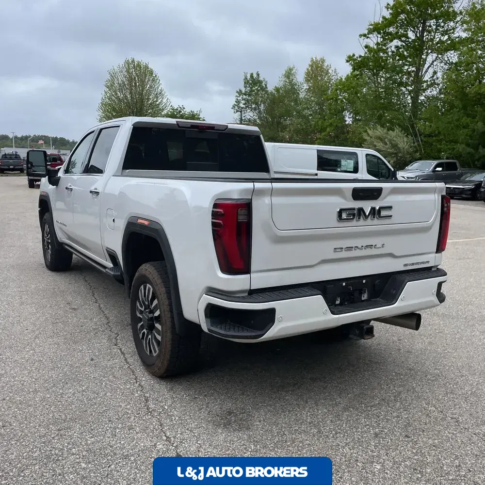 2024 GMC Sierra 3500HD Denali Ultimate