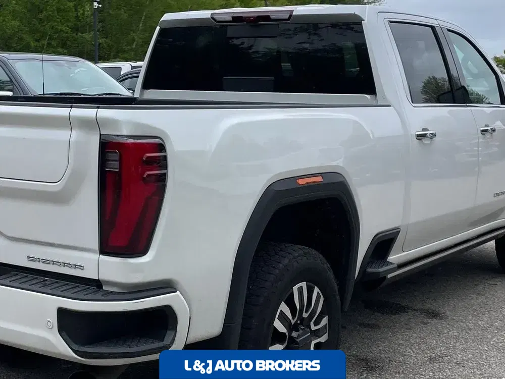 2024 GMC Sierra 3500HD Denali Ultimate