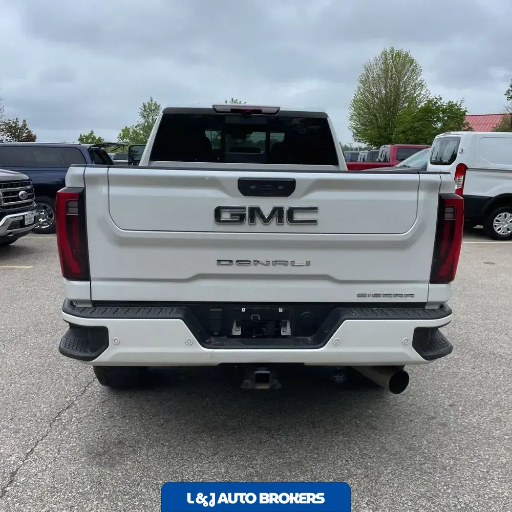2024 GMC Sierra 3500HD Denali Ultimate