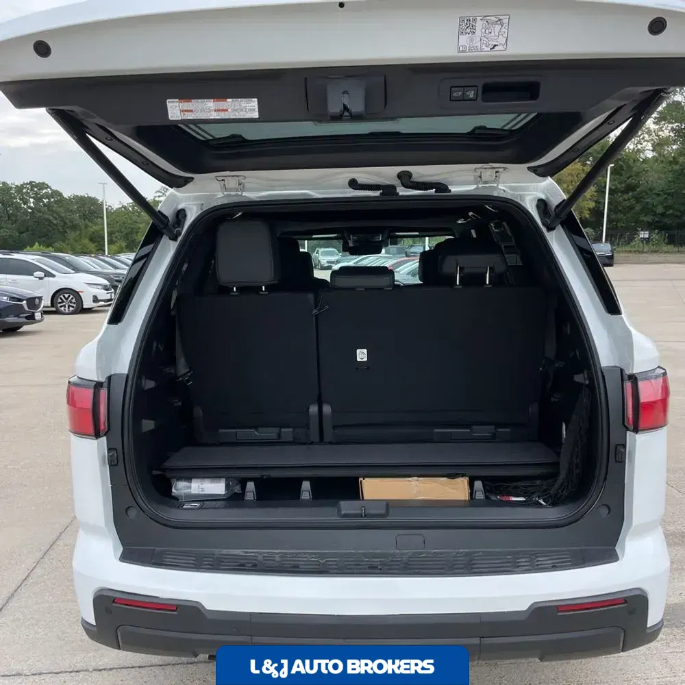 2025 Toyota Sequoia SR5