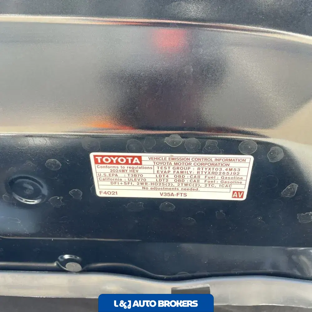 2024 Toyota Sequoia SR5