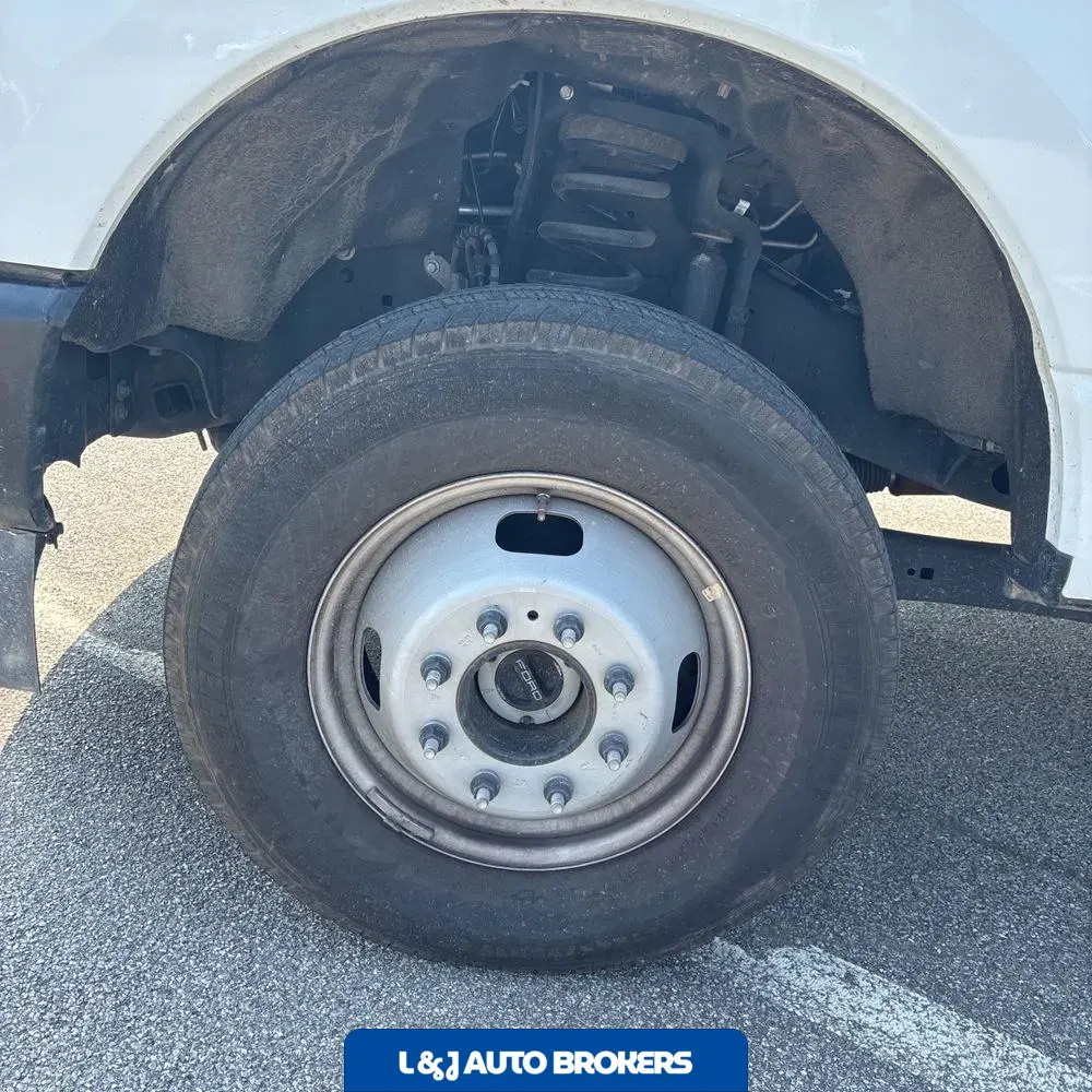 2024 Ford S/D C/C F350 XL
