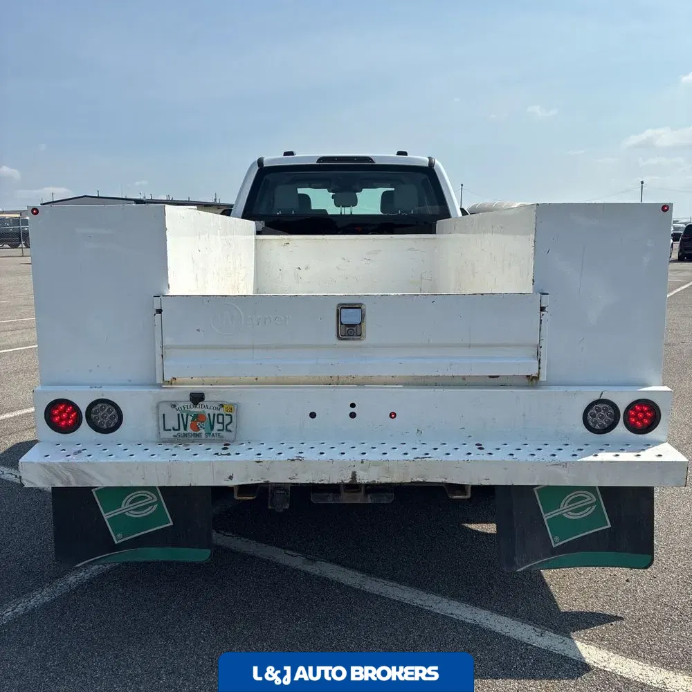 2024 Ford S/D C/C F350 XL