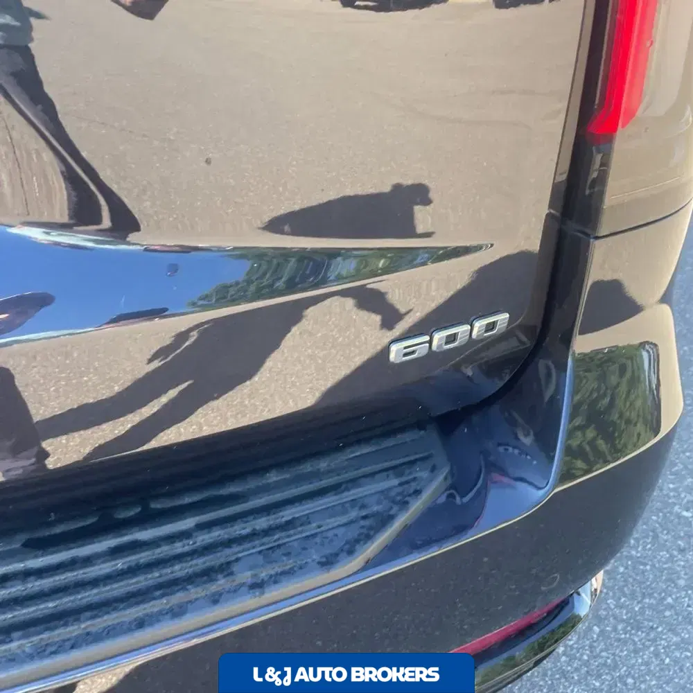 2023 Cadillac Escalade Sport