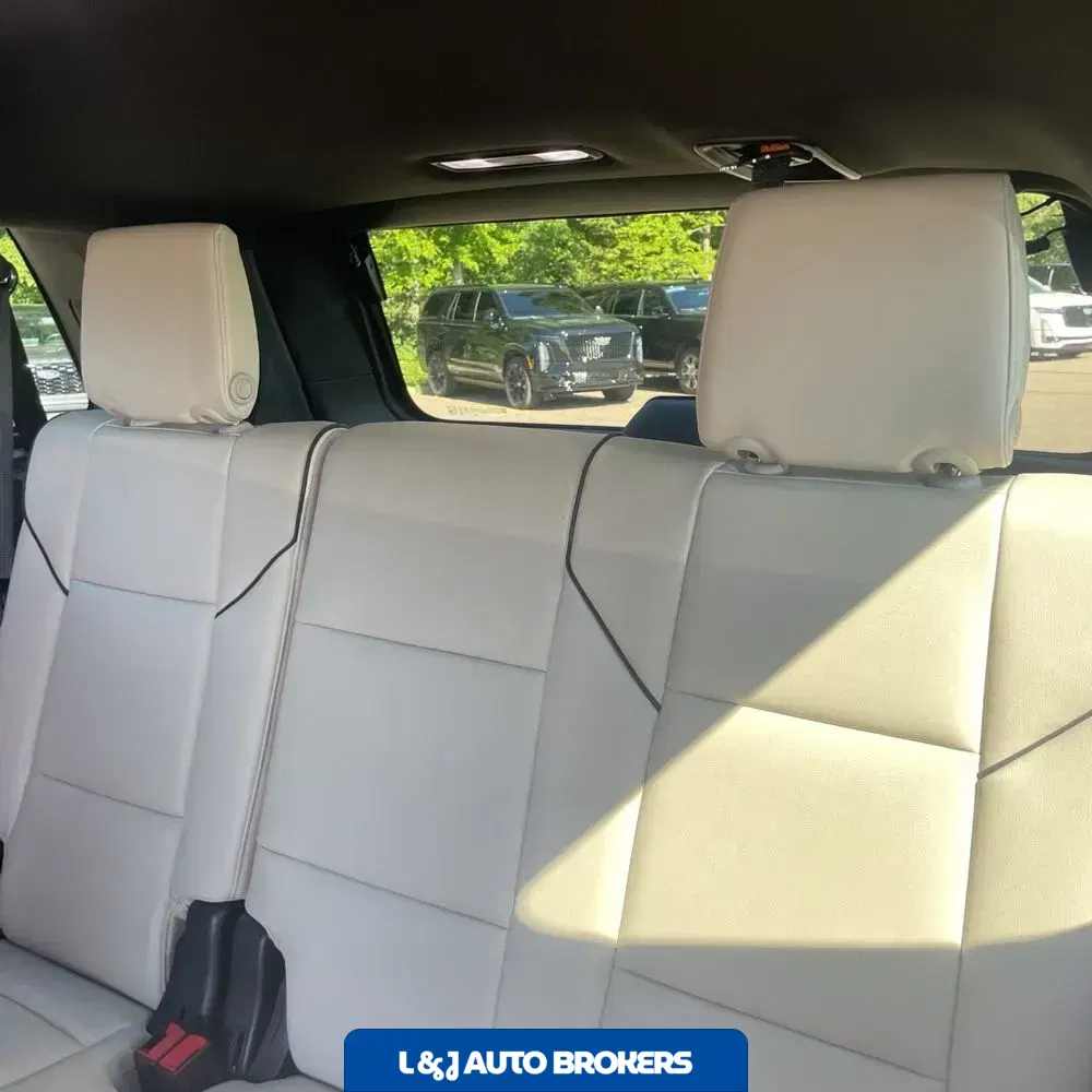2023 Cadillac Escalade Sport
