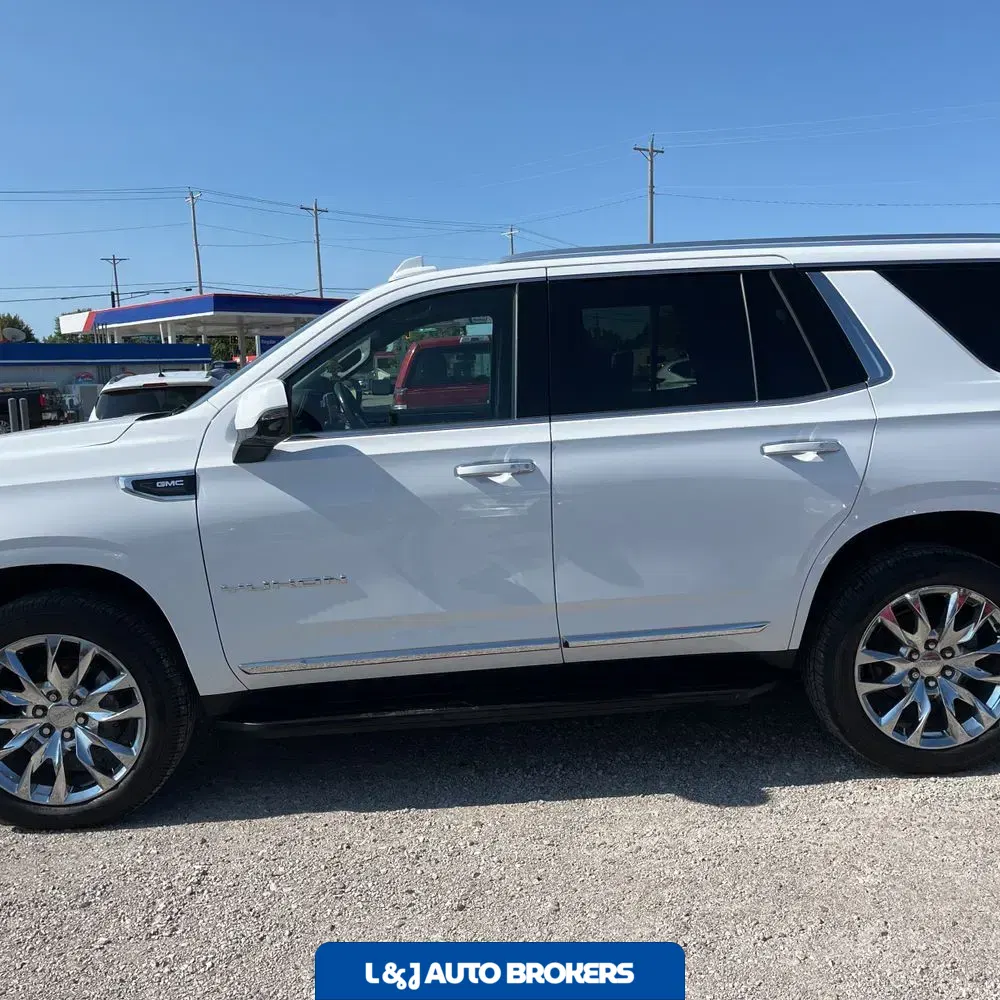 2022 GMC Yukon SLT