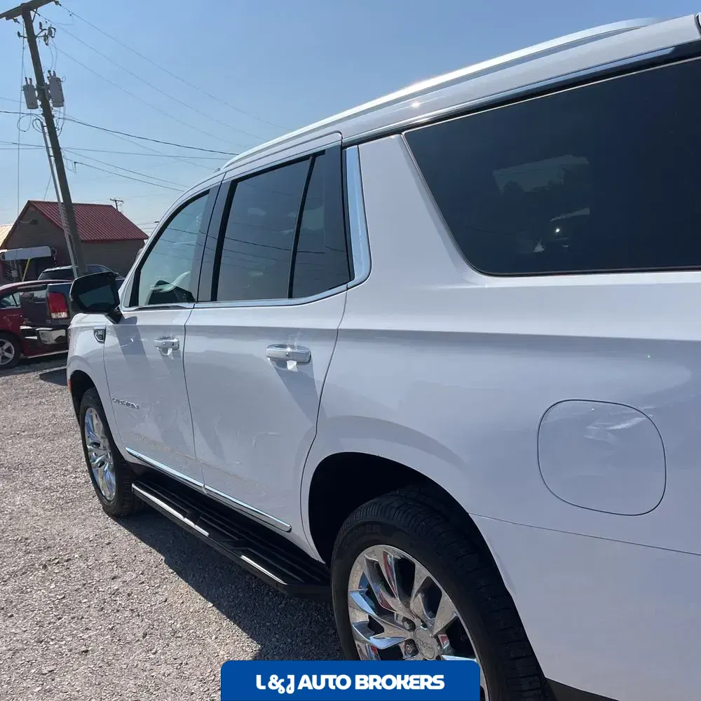 2022 GMC Yukon SLT