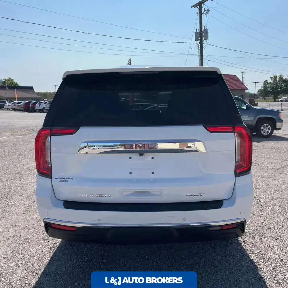 2022 GMC Yukon SLT