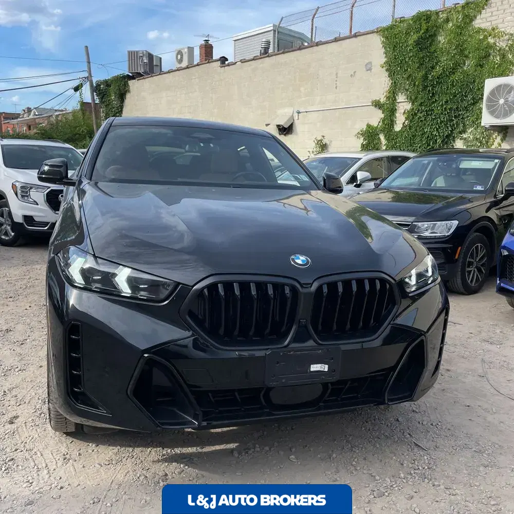 2024 BMW X6 XDrive40i