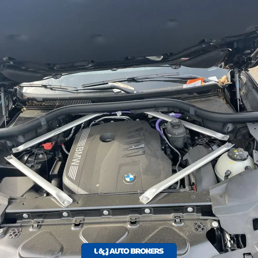 2024 BMW X6 XDrive40i
