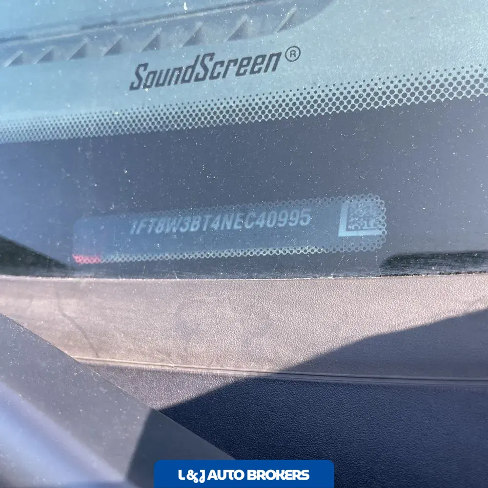 2022 Ford F-350 Super Duty Platinum