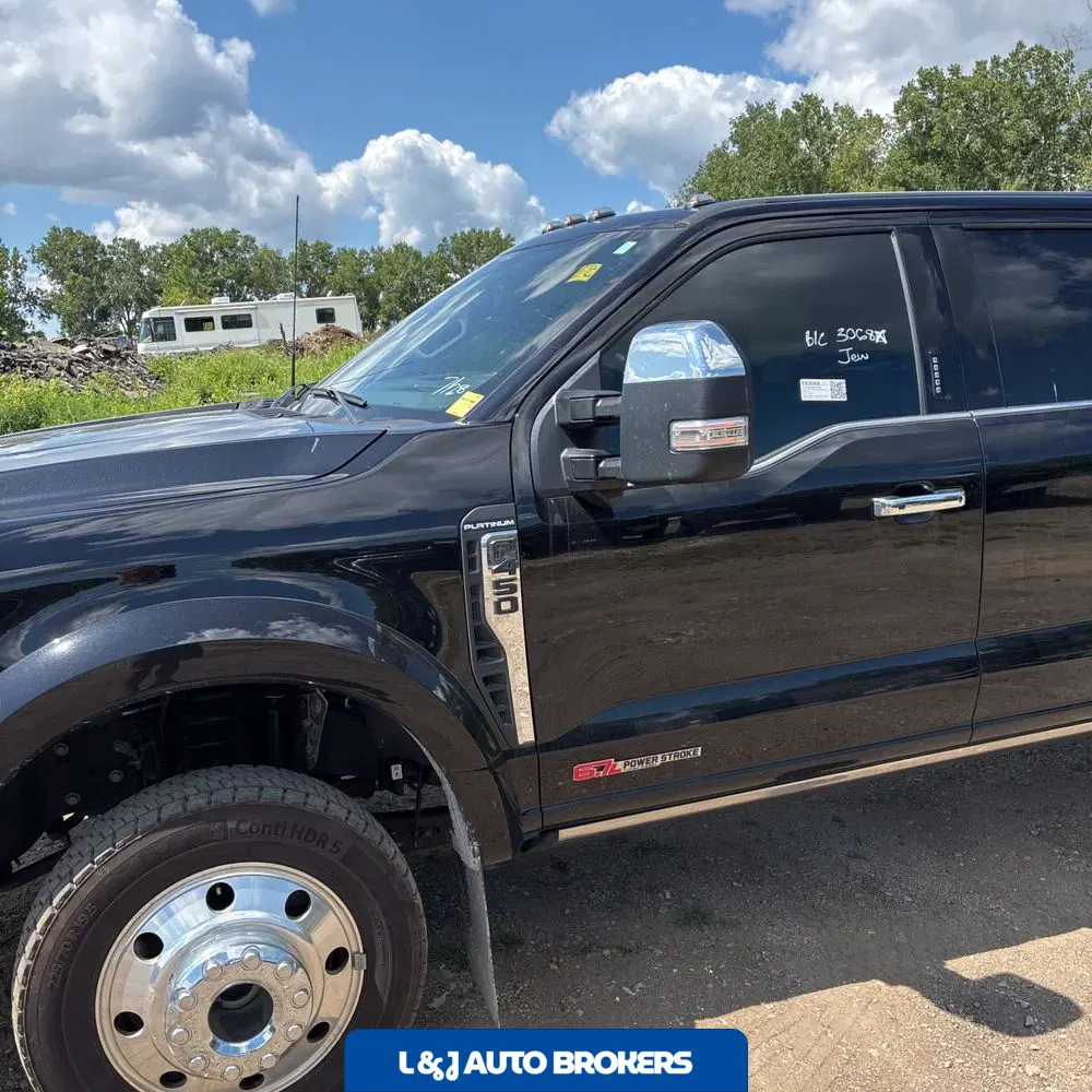 2024 Ford F450 S/D Platinum