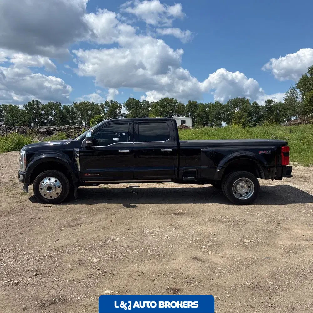2024 Ford F450 S/D Platinum
