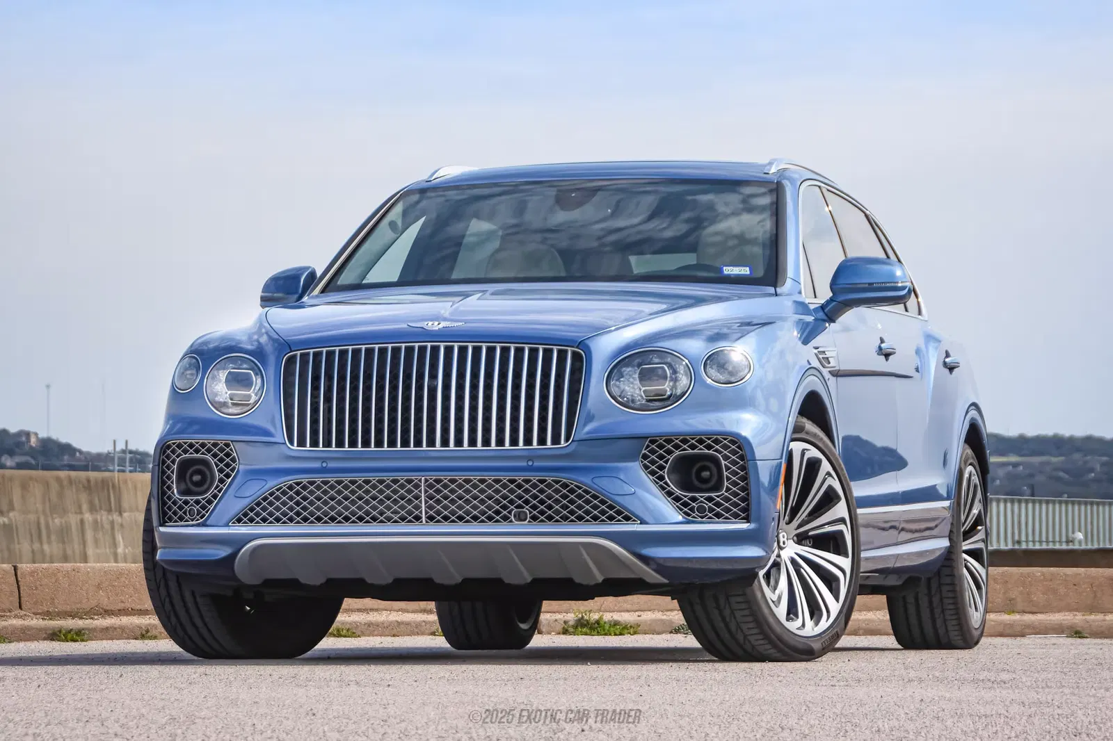 2023 Bentley Bentayga Azure V8