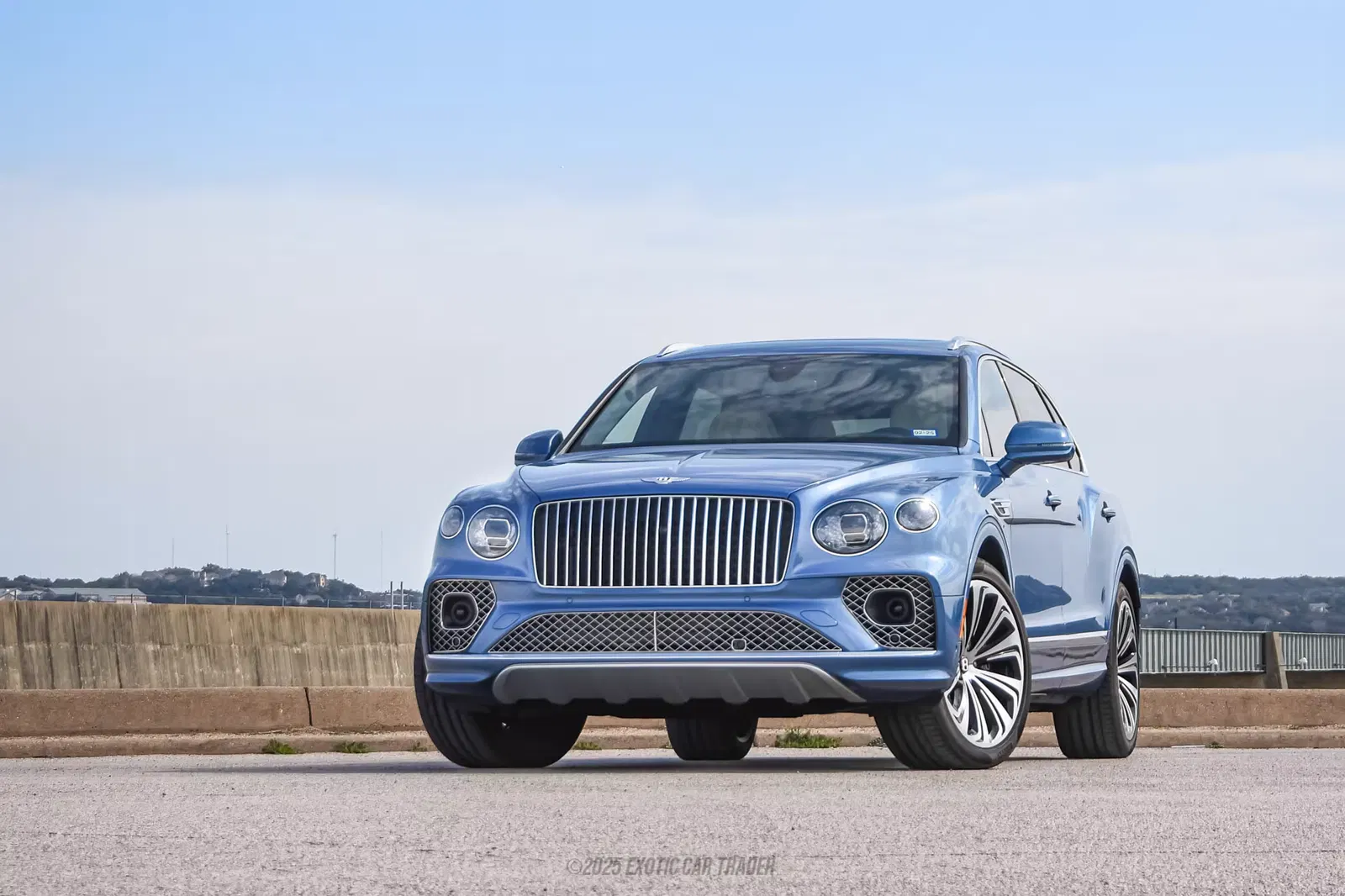 2023 Bentley Bentayga Azure V8