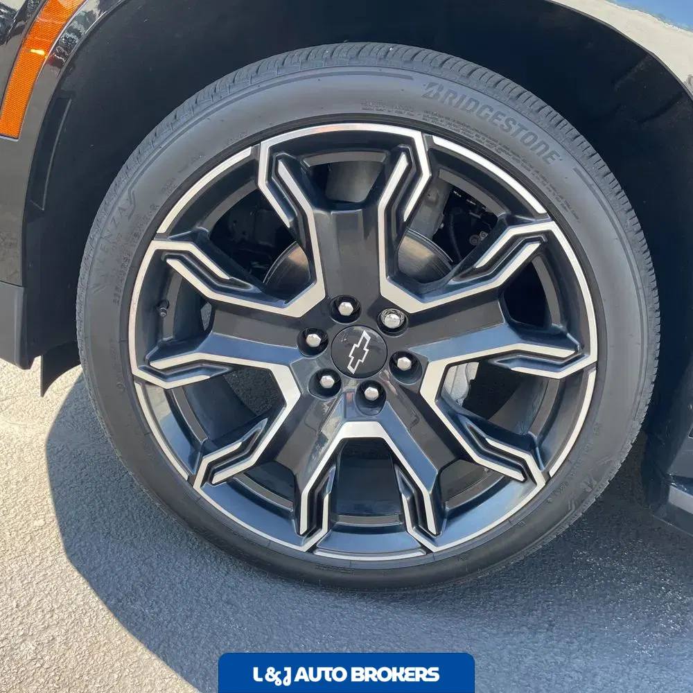 2025 Chevrolet Tahoe RST