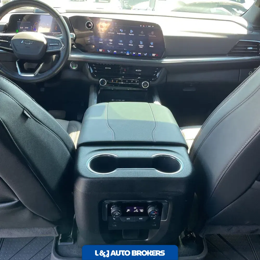 2025 Chevrolet Tahoe RST