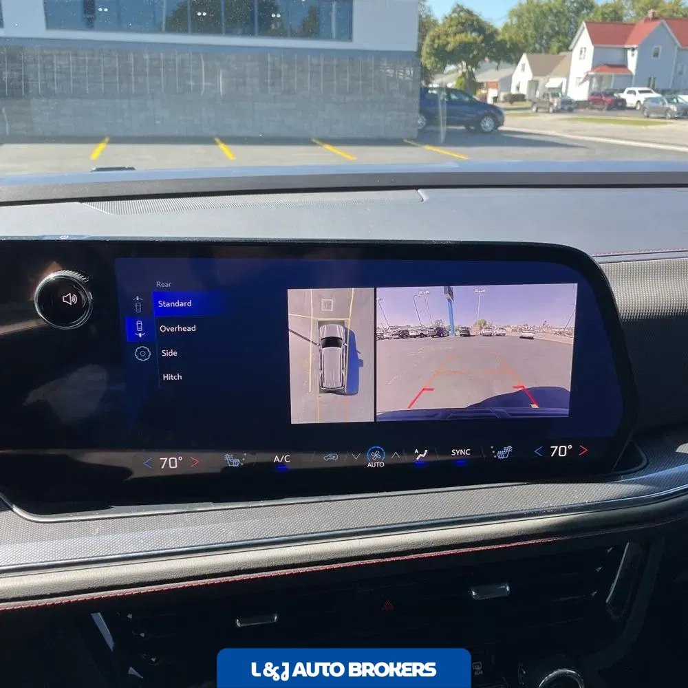 2025 Chevrolet Tahoe RST