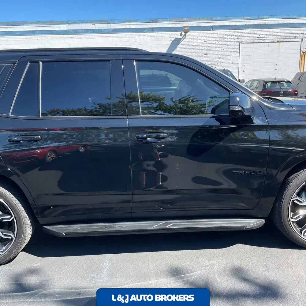 2025 Chevrolet Tahoe RST