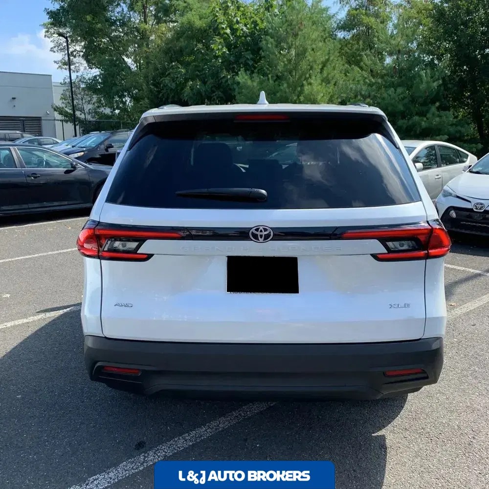 2025 Toyota Grand Highlander XLE