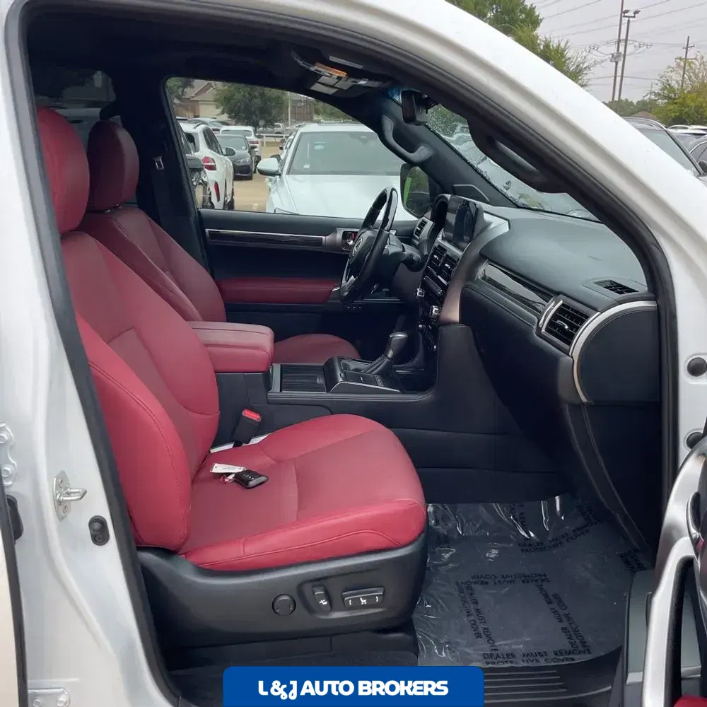2023 Lexus GX 460 Base
