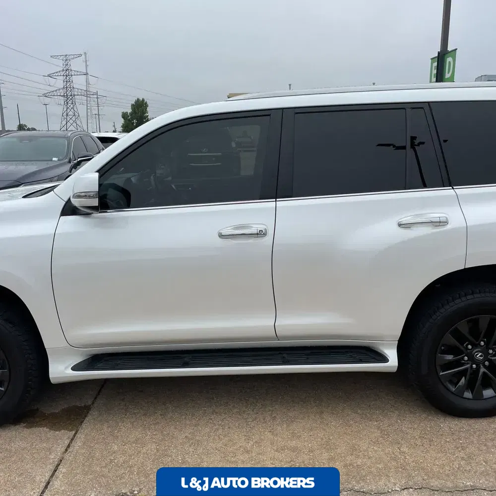 2023 Lexus GX 460 Base
