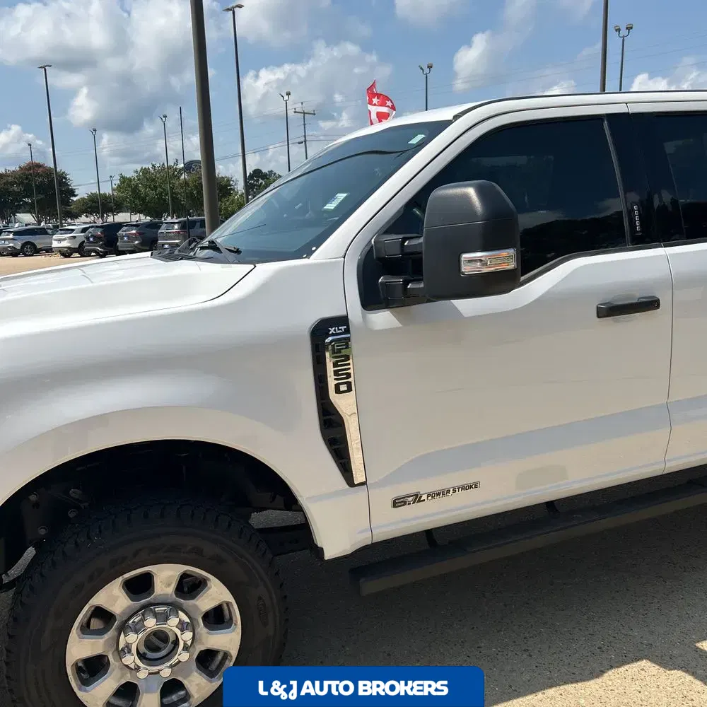 2024 Ford F-250 Super Duty XLT