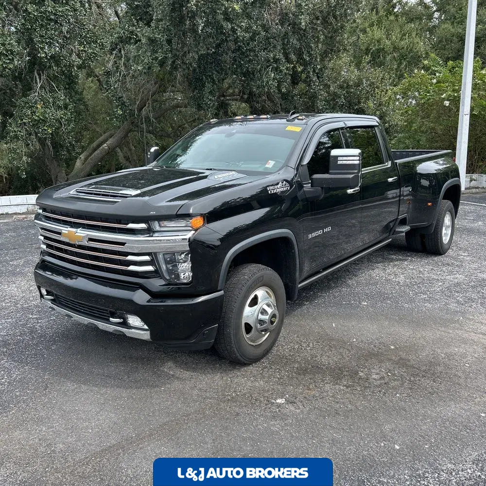 2022 Chevrolet Silverado 3500HD High Country