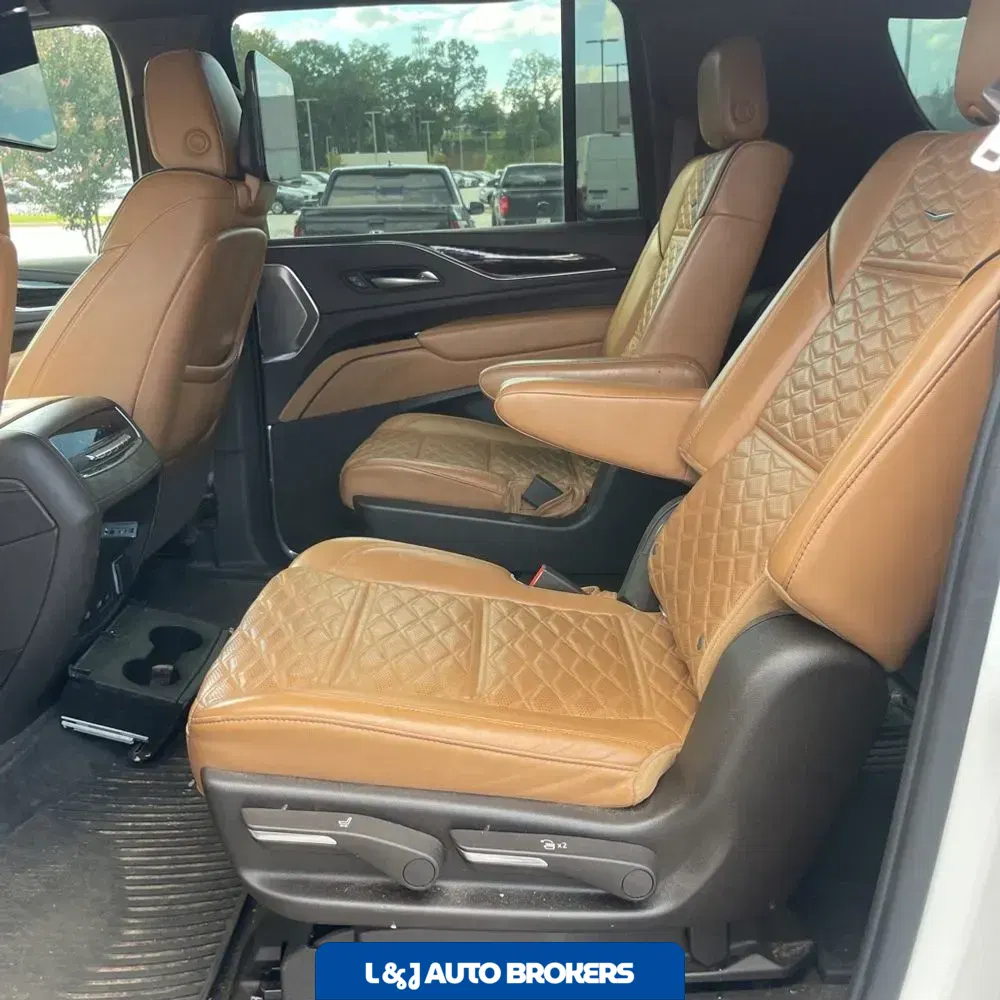 2021 Cadillac Escalade ESV Sport