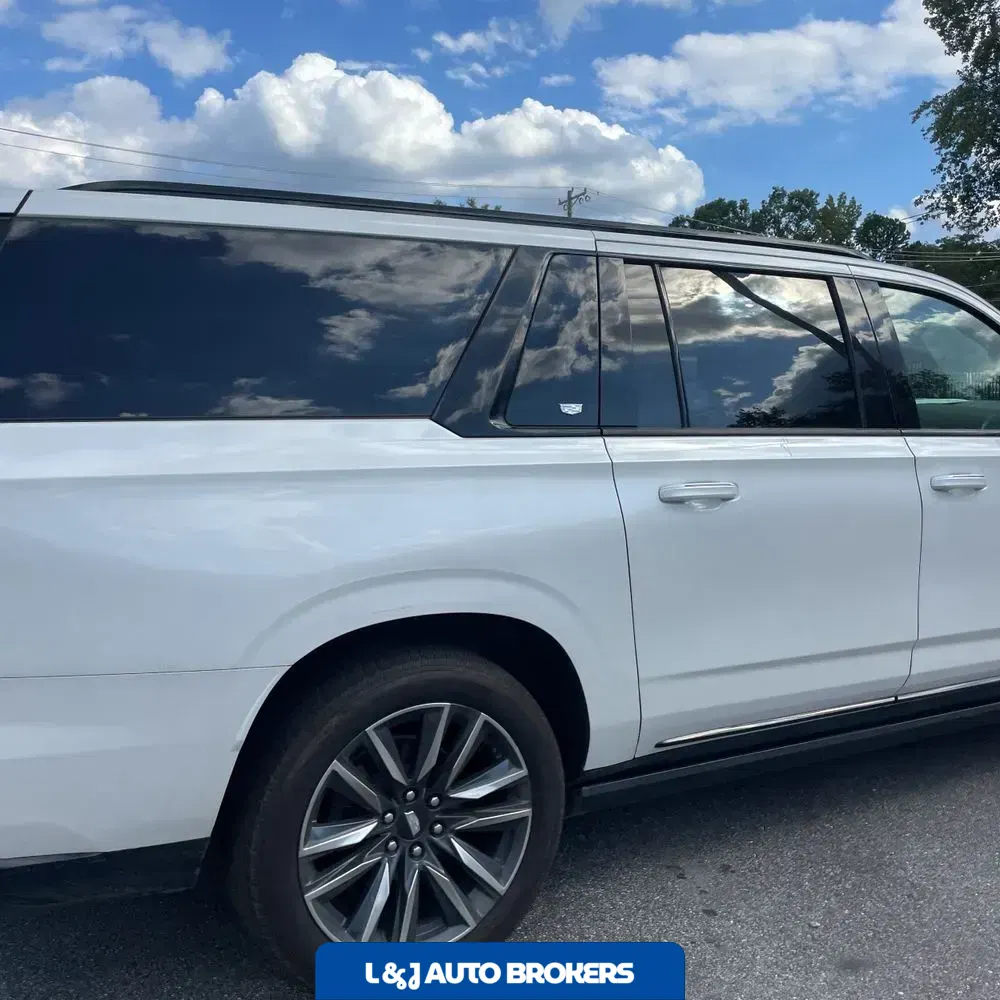2021 Cadillac Escalade ESV Sport