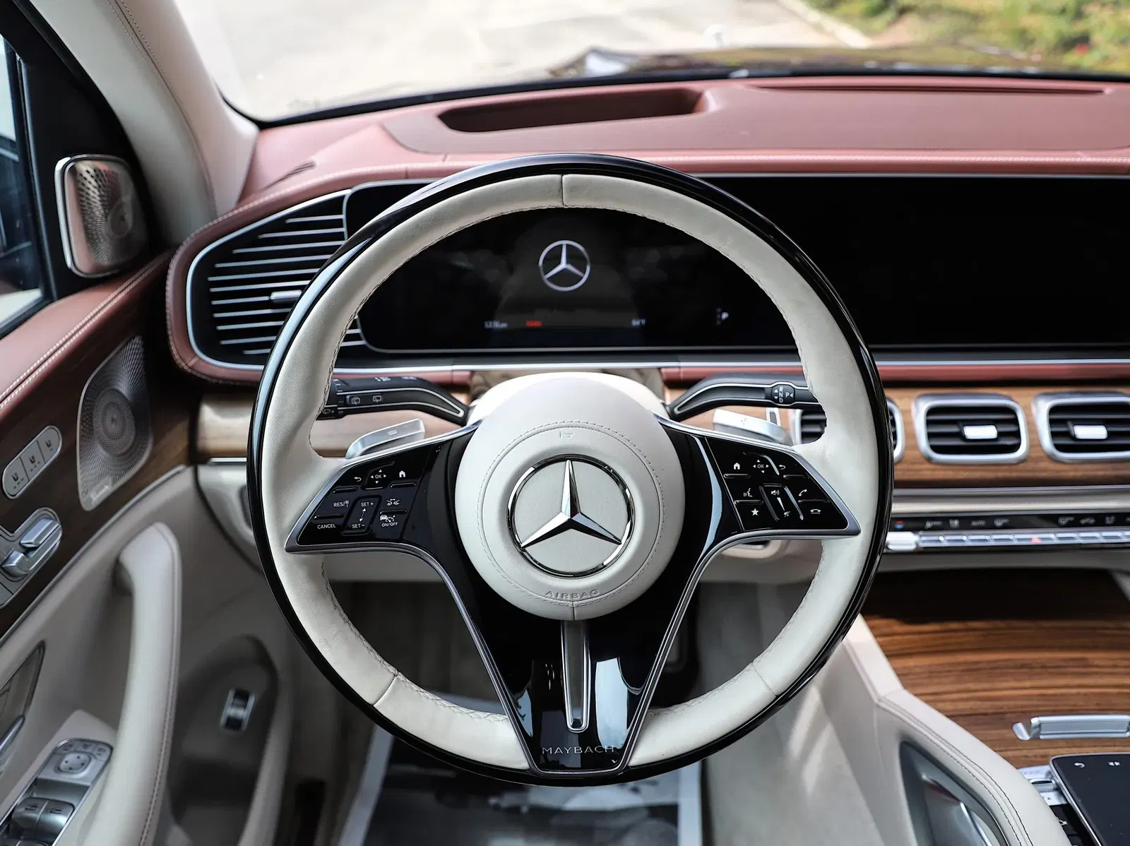 2025 Mercedes-Maybach GLS600
