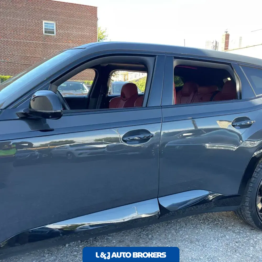 2024 BMW XM PHEV