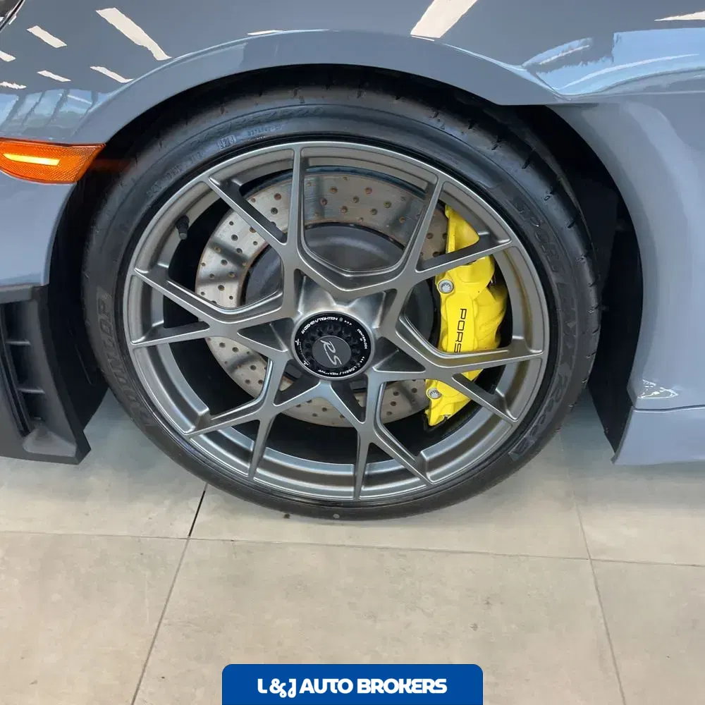 2025 Porsche 718 Boxster Spyder RS