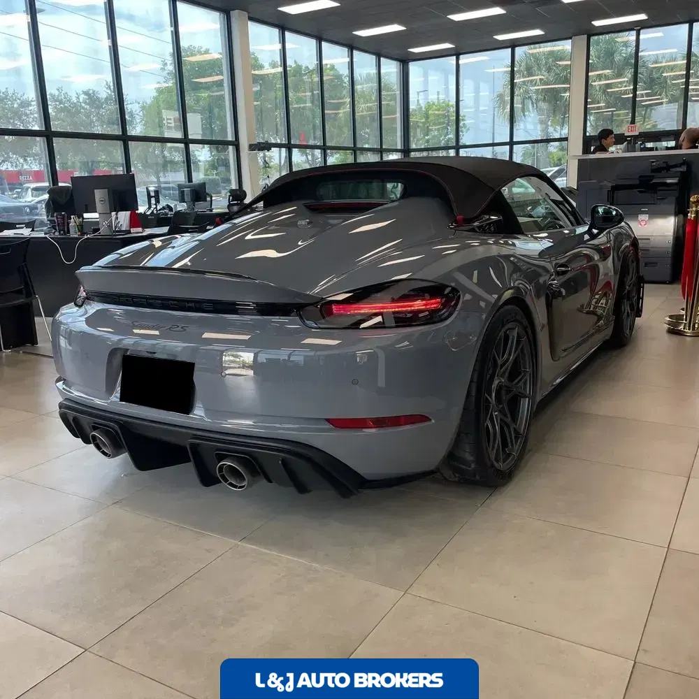 2025 Porsche 718 Boxster Spyder RS