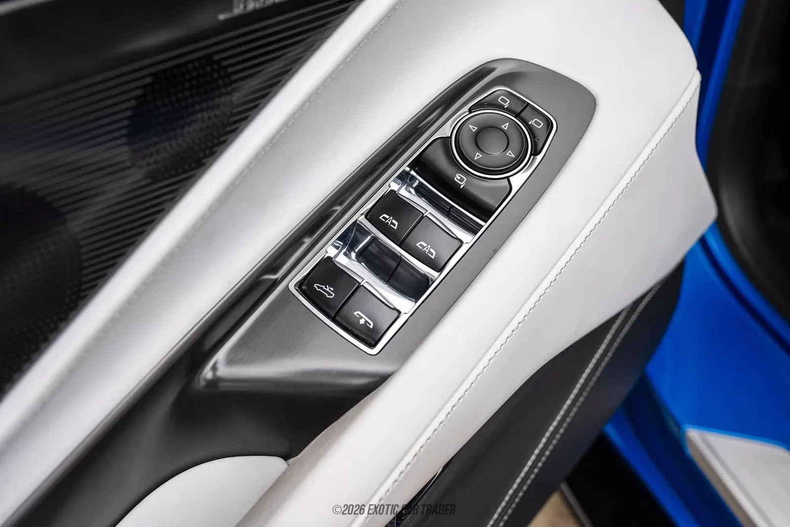 2024 Chevrolet Corvette Stingray Convertible 3LT Twin-Turbo