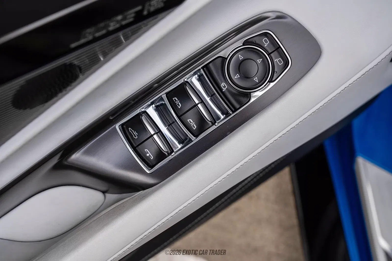 2024 Chevrolet Corvette Stingray Convertible 3LT Twin-Turbo