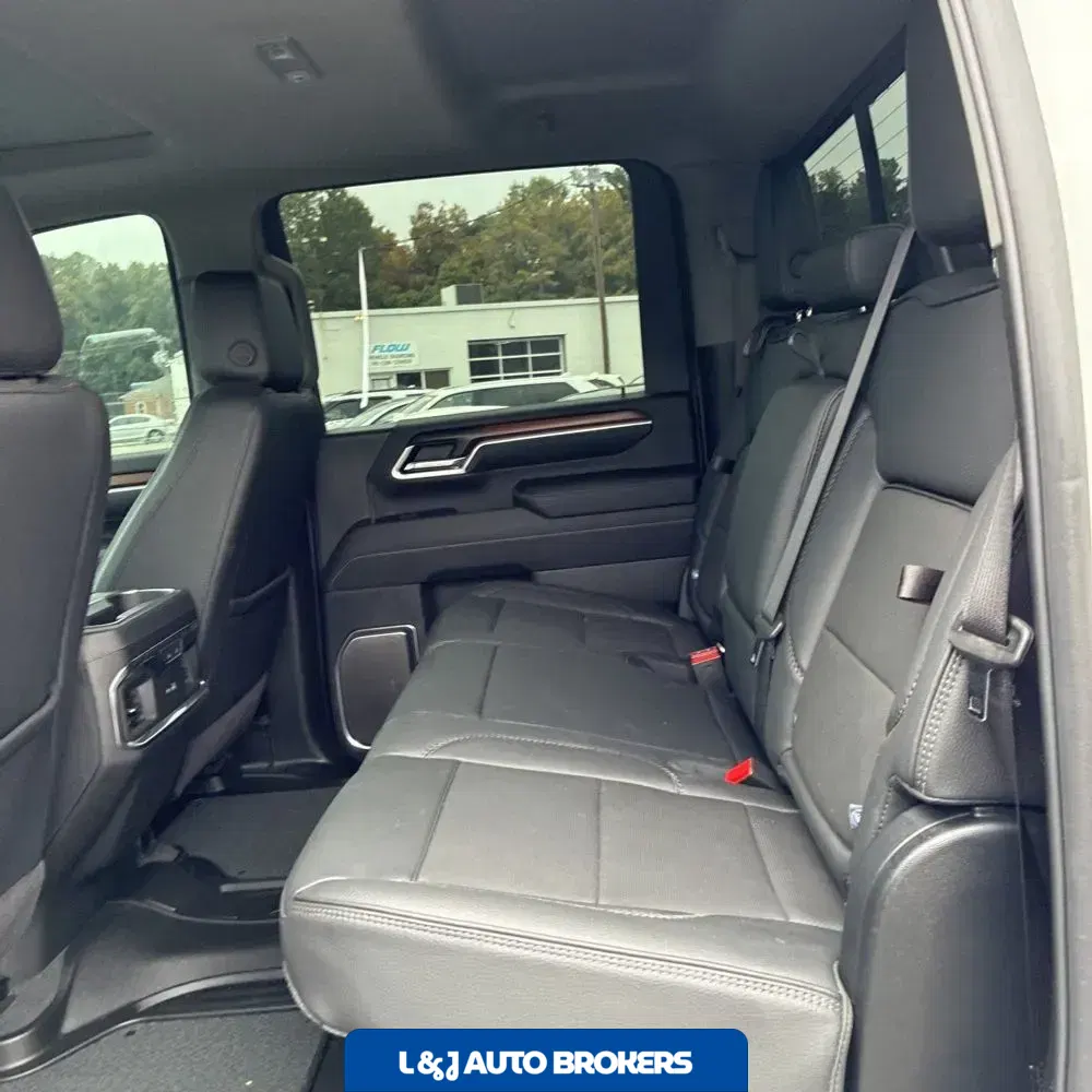 2025 GMC Sierra 3500HD Denali