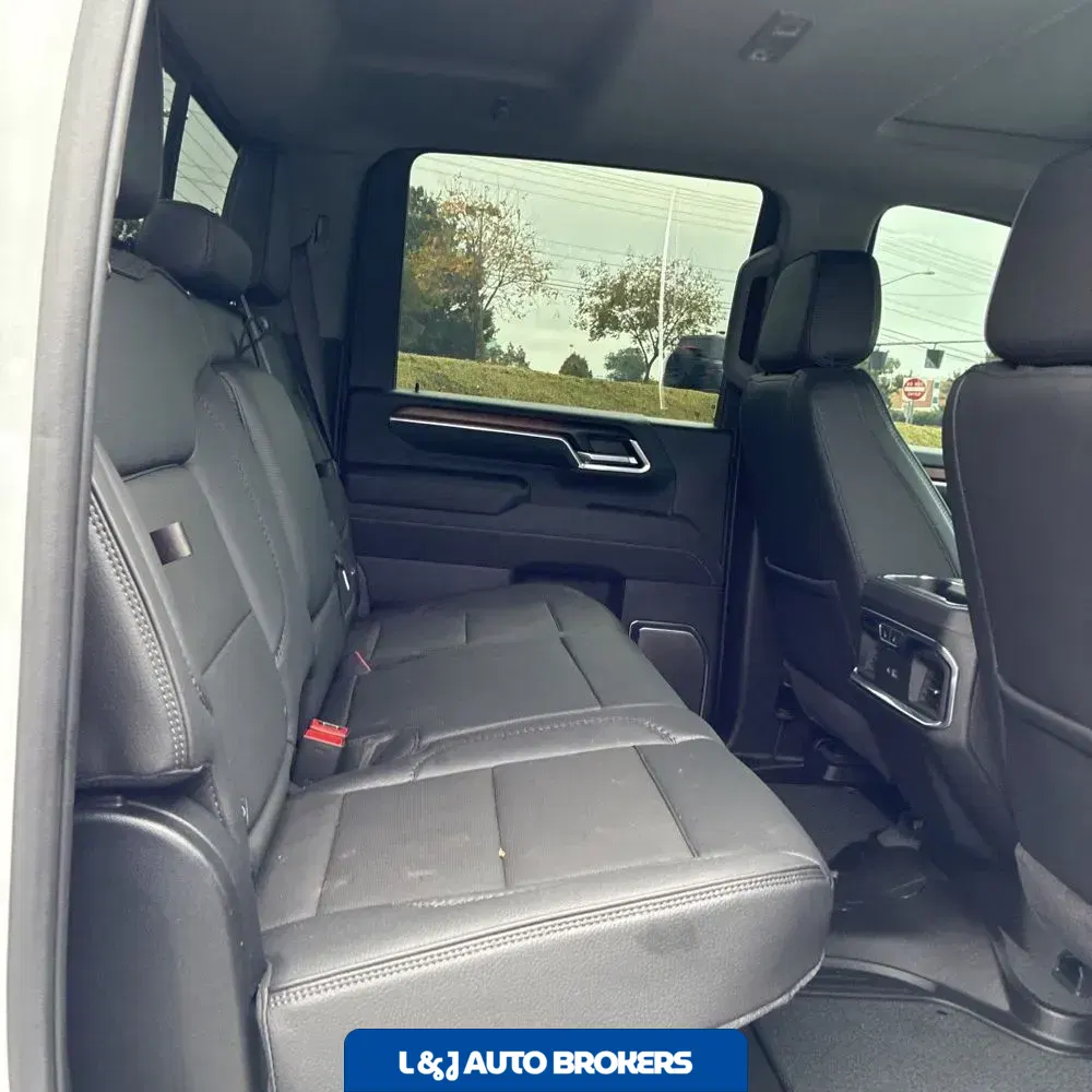 2025 GMC Sierra 3500HD Denali